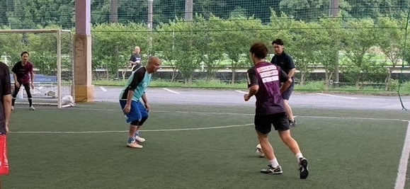 藤枝MYFC杉田選手と対峙
